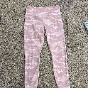 Athleta Pink Camo Leggings